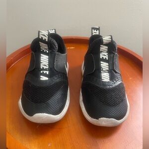 Nike Kids Black and White Shoes